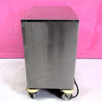 Used TOASTMASTER Electric Hot Food Warmer W Moisture Control Exam Table For Sale DOTmed