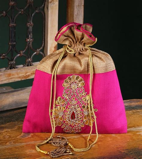 So Cute Potli Purses Designs You Get Swooned