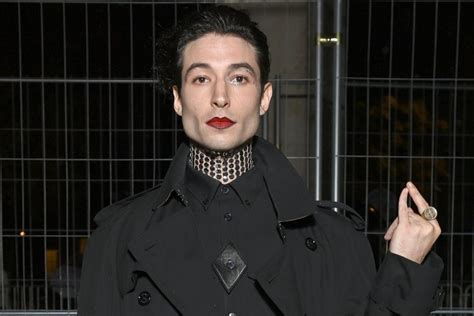 Father Who Accused Ezra Miller of 'Grooming' His Child Withdrew Court ...
