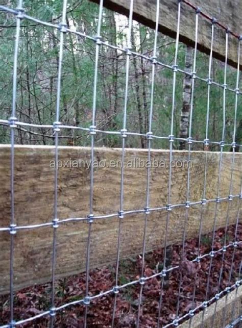 Hot Dipped Galvanized Hinge Joint Fixed Knot Woven Wire Mesh Livestock Field Fence Cow Farm