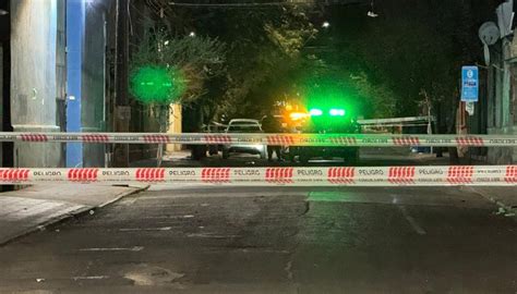 Hombre Muere Tras Ser Acribillado En Plena V A P Blica En Independencia