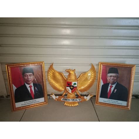 Jual Satu Set Bingkai Presidendan Wapres Ukuran X Cm Lambang Patung