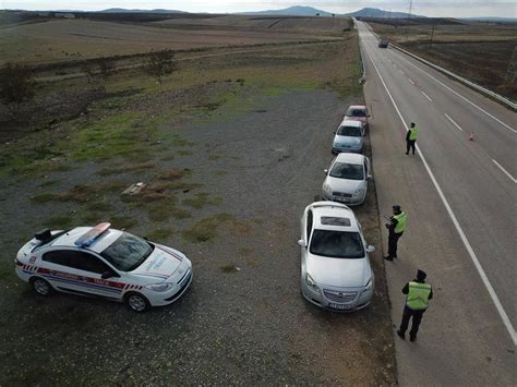 Edirne Jandarma Komutanlığı Keşan Enez yolunda dron destekli denetim