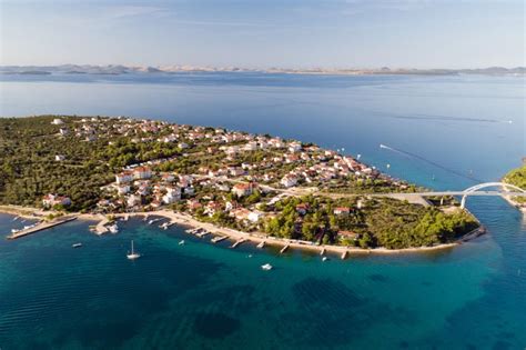 Pasman Island: The Greenest Isle With the Clearest Waters