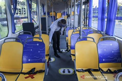 Transjakarta Uji Coba Bus Listrik Rute Balai Kota Blok M Antara News