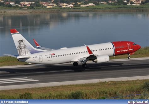 Ln Noj Boeing 737 800 Norwegian Air Shuttle Large Size