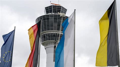 Nach Dem Flughafen Chaos Nach Langen Schlangen Lage Am Flughafen