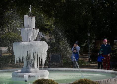 Winter storm reaches Statesboro - Statesboro Herald