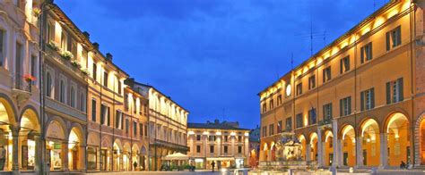 Piazza Del Popolo A Cesena Il Romagnolo