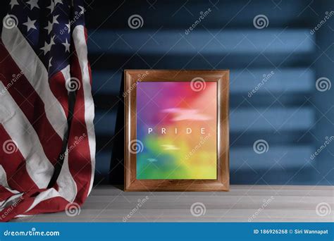 Lgbtq Homosexuel Gay Dans Le Concept Des états unis Image Couleur Arc en ciel Avec Le Texte De