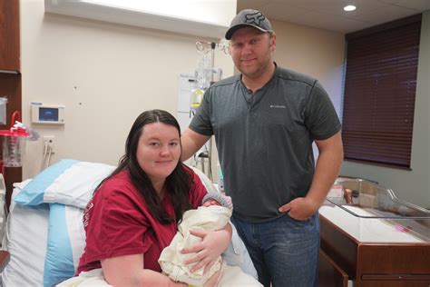 Baxter Regional welcomes first baby of 2021 | Baxter Bulletin