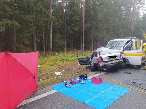 Tragiczny Wypadek Na Drodze Krajowej Nr 8 Komenda Miejska Państwowej Straży Pożarnej W