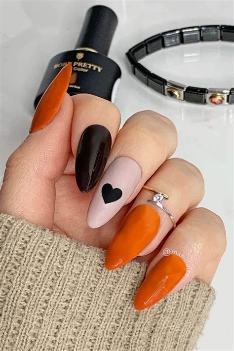 Gorgeous Black And Nude Nail Art Designs You Need To Try