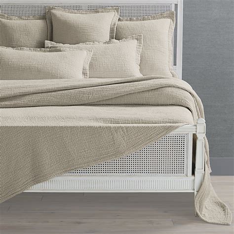 Frontgate Resort Collection Pick Stitch Matelassé Bedding Collection