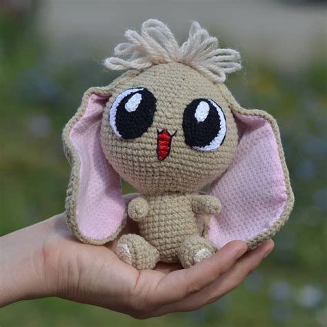Amigurumi rabbit, crochet toys. Вязаный крючком заяц, прикормки ...