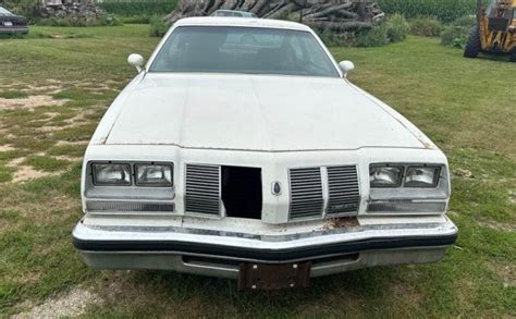 Mystery Project 1977 Oldsmobile 442 Barn Finds