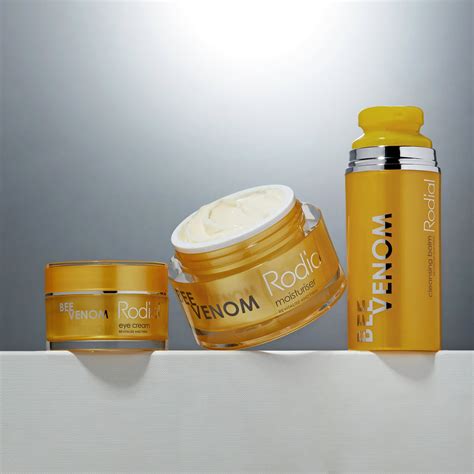 Rodial Bee Venom Moisturiser Ml Boutique En Ligne Cosmeterie