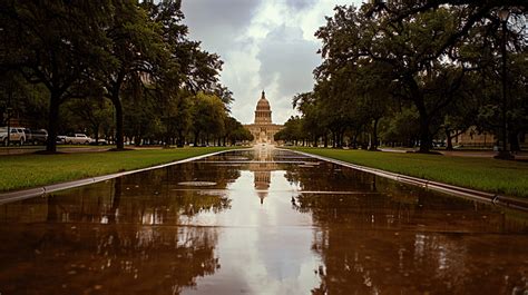 The Texas State Capitol Building Night Background, Blue, Dome, Government Background Image And ...