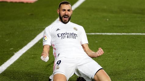 El Vestuario Del Real Madrid Se Vuelve A Rendir A Benzema Es El Mejor