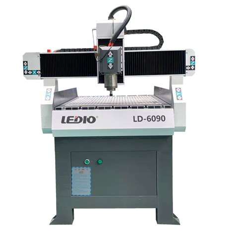 Factory Direct New Single Spindle Cnc Milling Machine Reliable Motor