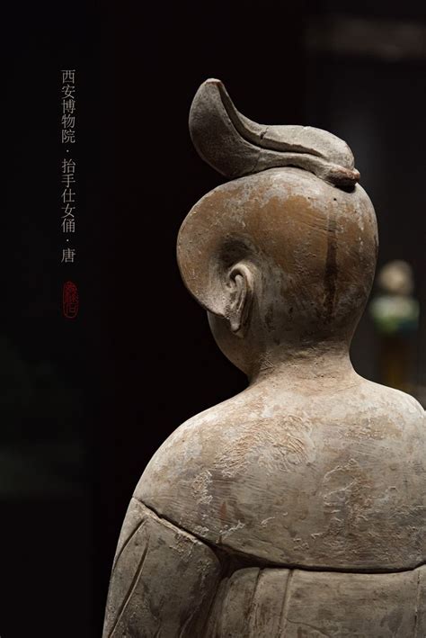 Chinese Tang Dynasty Figurines 抬手仕女俑 in 2024 Pottery Antiques Tang