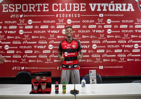 Vim para conseguir esse acesso diz lateral do Vitória