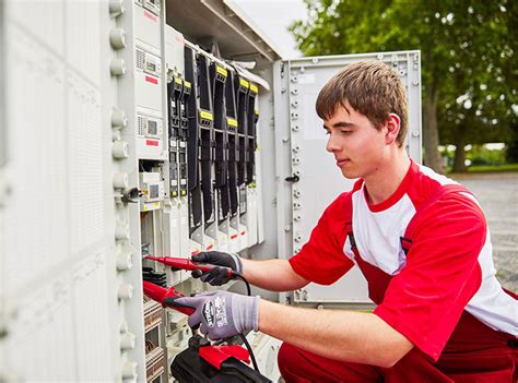 Ihre Stadtwerke Aschaffenburg Elektroniker in für Energie und