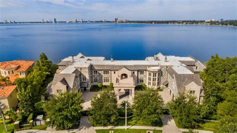 Home Tour Inside Tom Bradys Tampa Mansion Sarasota Magazine