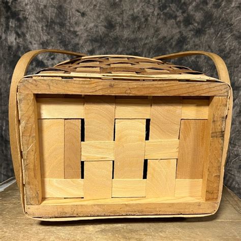 Vintage Picnic Basket Wood Slat Basket Basket With Gem