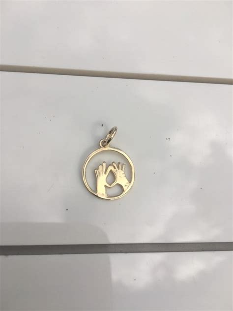 Ct Gold Feminist Vulva Pendant Vagina Yoni Hands Pendant Feminist Jewellery Feminist
