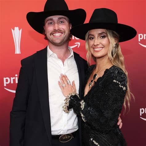 Robert Iriwn Attacked by Crocodile Before ‘DWTS’ (Exclusive) - Parade