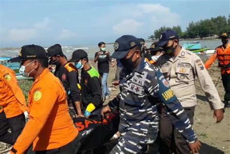 Pemancing Terseret Ombak Di Pantai Logending Ditemukan Meninggal Dunia