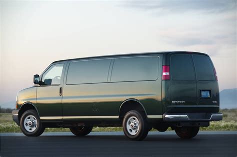 2002 Gmc Savana Overview Cargurus