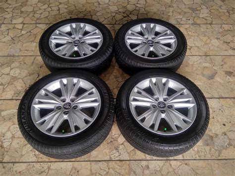 Jual Velg Mobil Original Innova Venturer Ring Lebar Et Pcd X