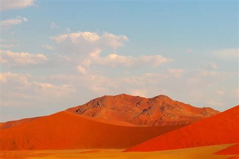 La Famosa Duna De Arena Roja En El Desierto De Sossusvlei Africa