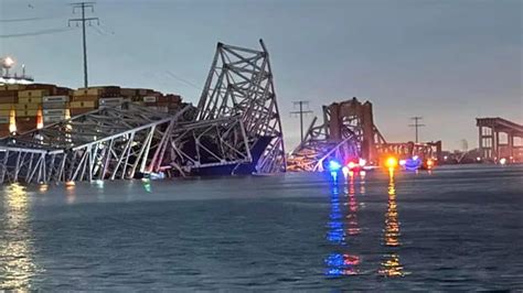 Tr Gico Accidente En Baltimore Un Barco Impact Contra Un Puente Y