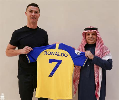 Cristiano Ronaldo ficha por Al Nassr