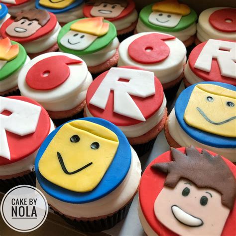 Roblox cupcakes…#decoratedcupcakes #cupcakestagram #instacupcakes # ...