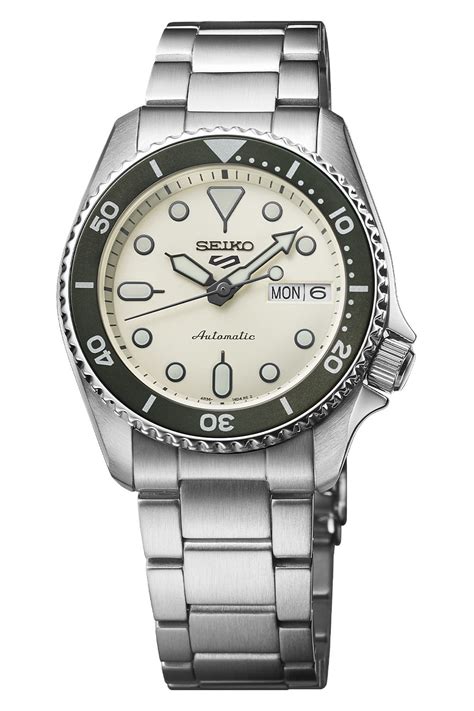 Introducing The Seiko 5 Sports SKX Series Mid Size 38mm Models