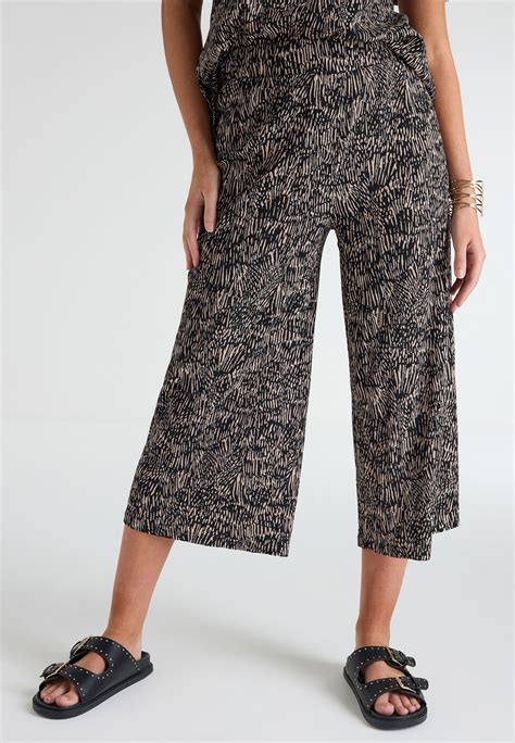 Womens Black Abstract Print Culottes Peacocks