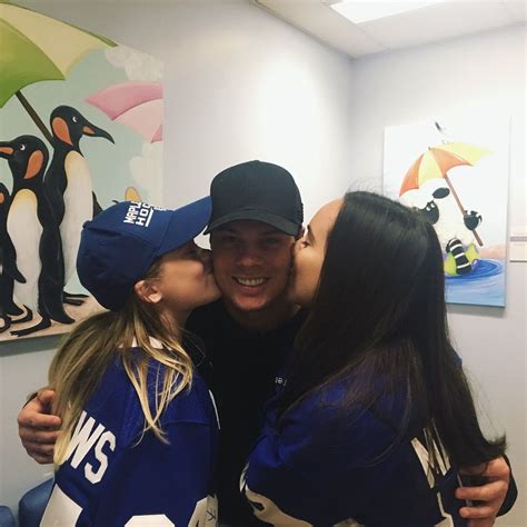 Auston Matthews Girlfriend - Auston Matthews Dating Status, Parents Details, Salary ... : How ...