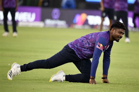 Sanju Samson stretches during a training session | ESPNcricinfo.com