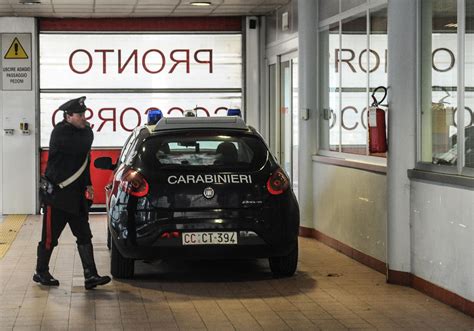 Incidente Metro A Roma Morto Il 74enne Caduto Sui Binari