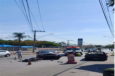 Motociclista Sofre Fratura Na Perna Em Acidente Na Avenida Autorama Em