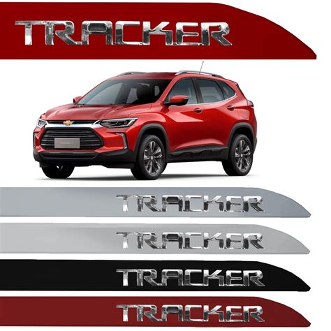 Friso Lateral Gm Nova Tracker 2020 2021 2022 Escrita Cromada PROMOÇÃO