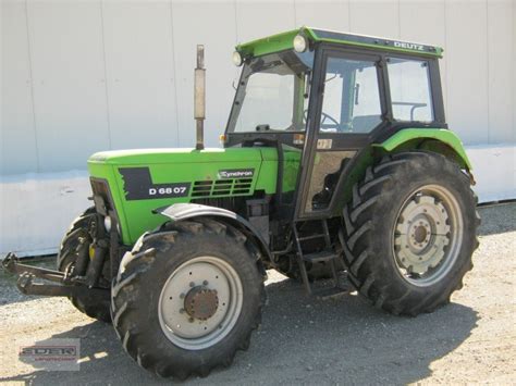 Deutz-Fahr 6807 A Traktor - technikboerse.com