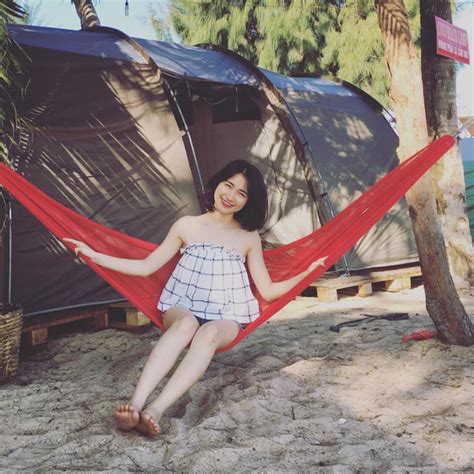 Ảnh Nóng Hòa Minzy sexy trong bộ đồ bikini thật là hấp dẫn Kho Ảnh Gái Xinh Ảnh Gái Xinh