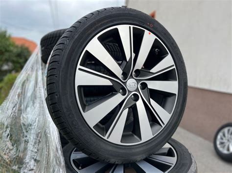 KIA SPORTAGE ORIGINAL 52910 F1400 LJETNI SET 19 Rupe 5x114 3 4 Kom