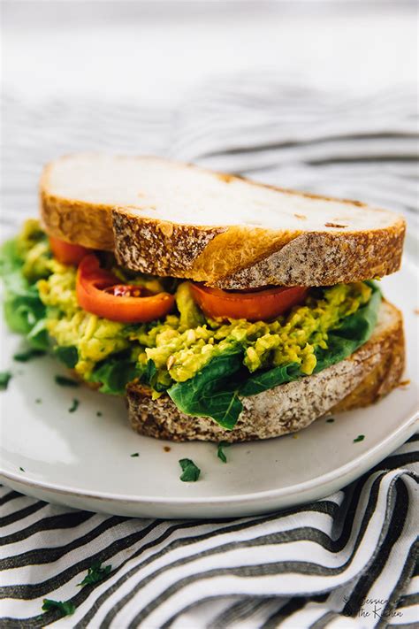 10 Easy Vegan Sandwiches Perfect For Your Awesome Lunch Box - Gathering Dreams