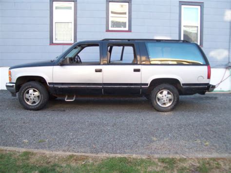 1993 Chev Suburban 1500 4x4 Classic Chevrolet Suburban 1993 For Sale